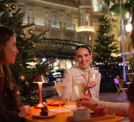 hotel-hermitage-veuve-clicquot-noel-2023-monaco-monte-carlo