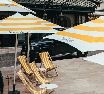 hotel-hermitage -pop-up-veuve-clicquot-2023