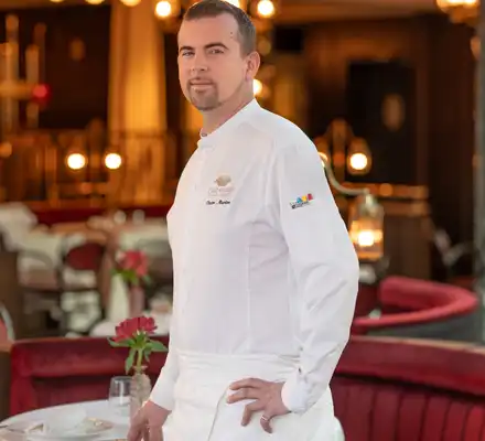 chef-victor-marion-cafe-de-paris-2023