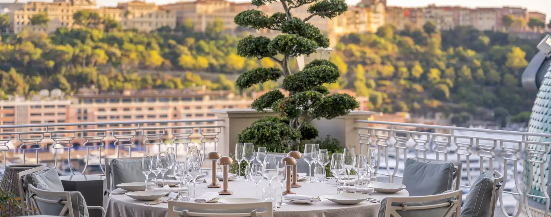 Yannick alléno terrasse