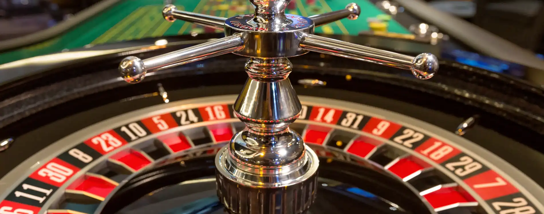 Casino Café de Paris - Table de Jeux