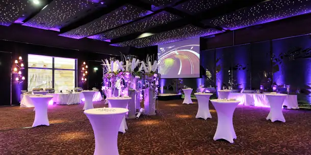 eiffeil-hh-Banquet-Celebration-Salle-Eiffel